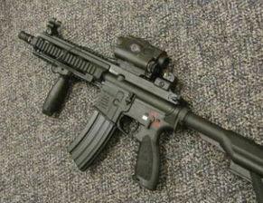 国产枪械名录最新图片视频,最新图片视频解析，揭秘我国军工实力