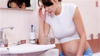 外国产婆推肚子视频,推肚子视频引发热议