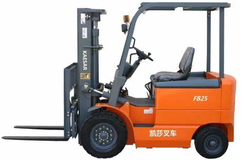 国产多功能叉车视频,高效作业，引领物流新潮流