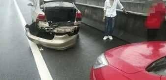 国产车被撞成这样的视频,车体变形严重，安全性能引关注