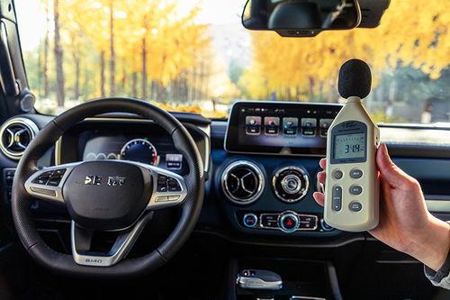 国产nvh越野视频,驾驭巅峰，静享驰骋之旅