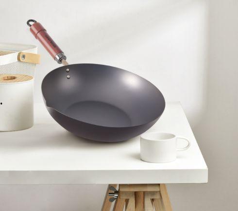 国产铁锅被罚视频播放网站,网络平台播放量激增，引发热议