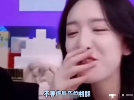 女生吐槽国产电视剧视频